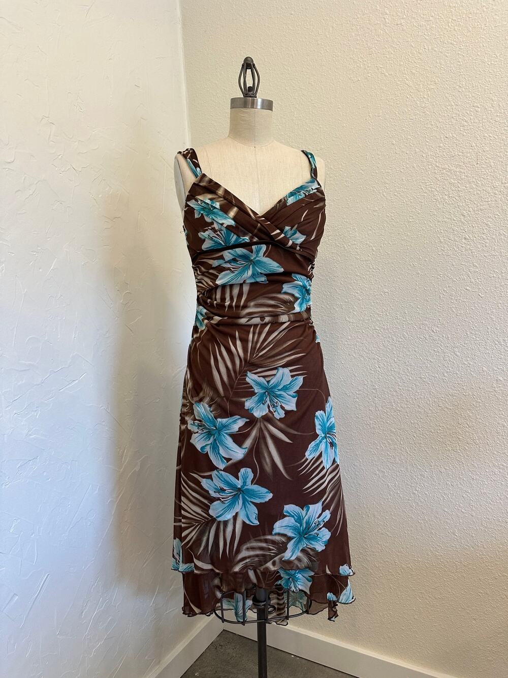 Ruby Rox Women's Large Dress Brown Turquoise Tropical Floral Ruched Midi Dress